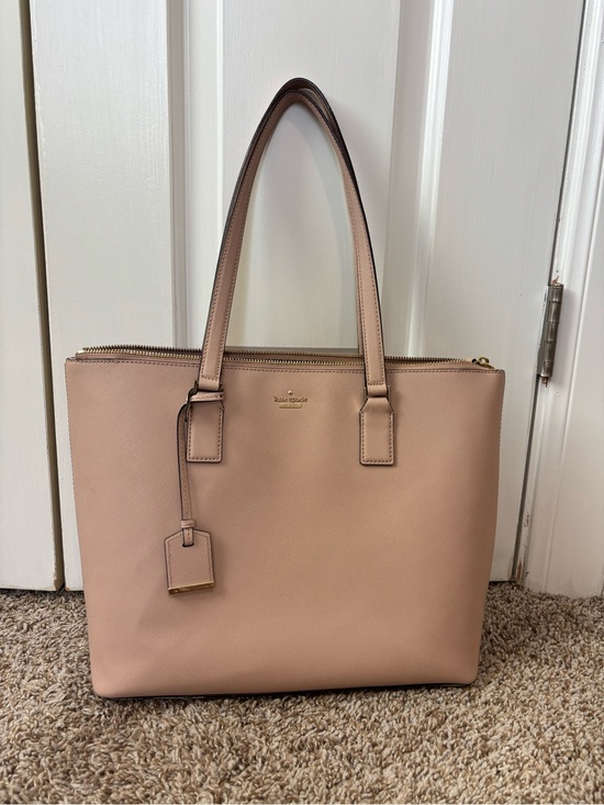 kate spade Handbags - Kate Spade Pale Pink Saffiano Leather Tote